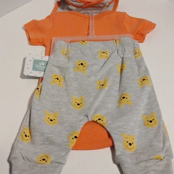 Disney Orange, Gray And Yellow Winnie The Pooh 3 Piece Set. UNISEX